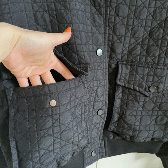 Black bomber jacket - Picture 3 of 8